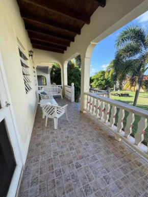Cotton Heights Guest House